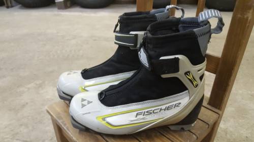 Лыжные ботинки Fischer