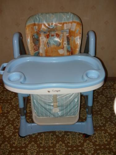 Продам стульчик для кормления