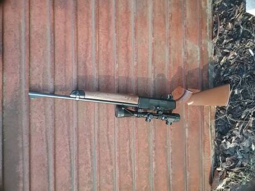 Пневматическая винтовка Crosman 2100