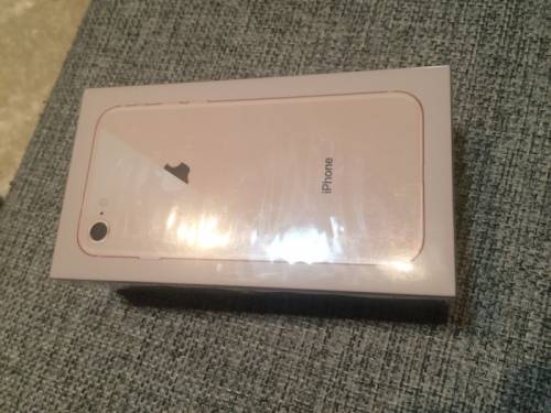 Продам совершенно новый iPhone