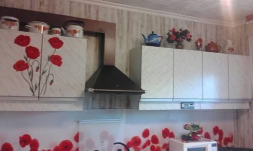 Отличный кухонный гарнитур 