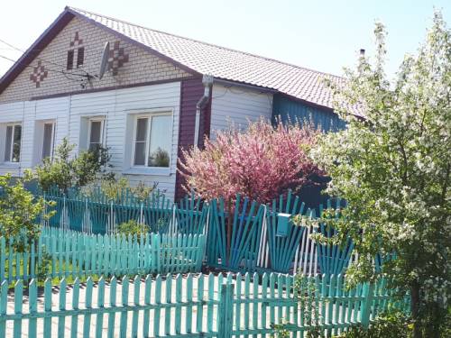 Продам половину коттеджа