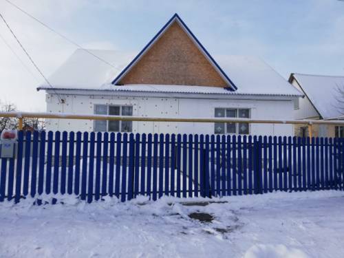 Продам новый полдома 2017г. 