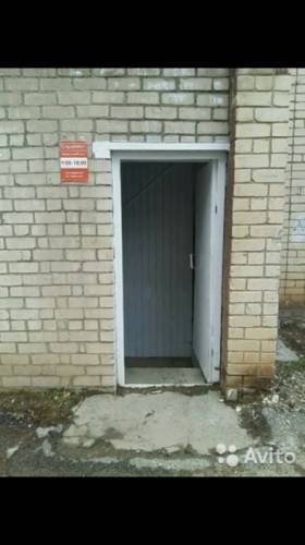 Торговое помещение полуцоколь