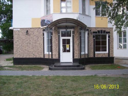 Продам магазин вцентре города Новоаннинский Волгоградской обл ул Ленина 71  60мк
