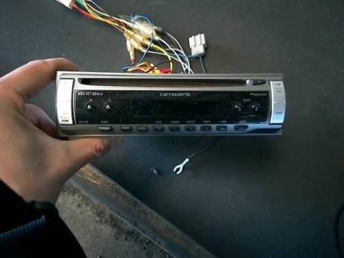 Магнитола Pioneer DEH-110 