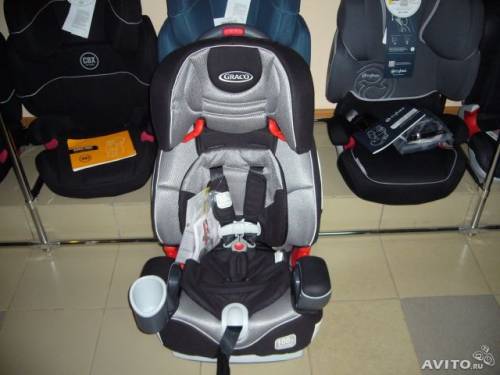 Продам автокресло Graco