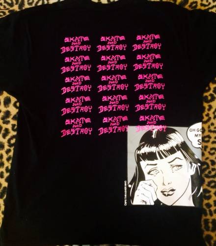 Продаю футболку запечатанную Supreme x Thrasher Skate and destroy 