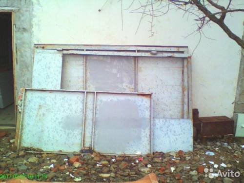 продаю ворота железные 